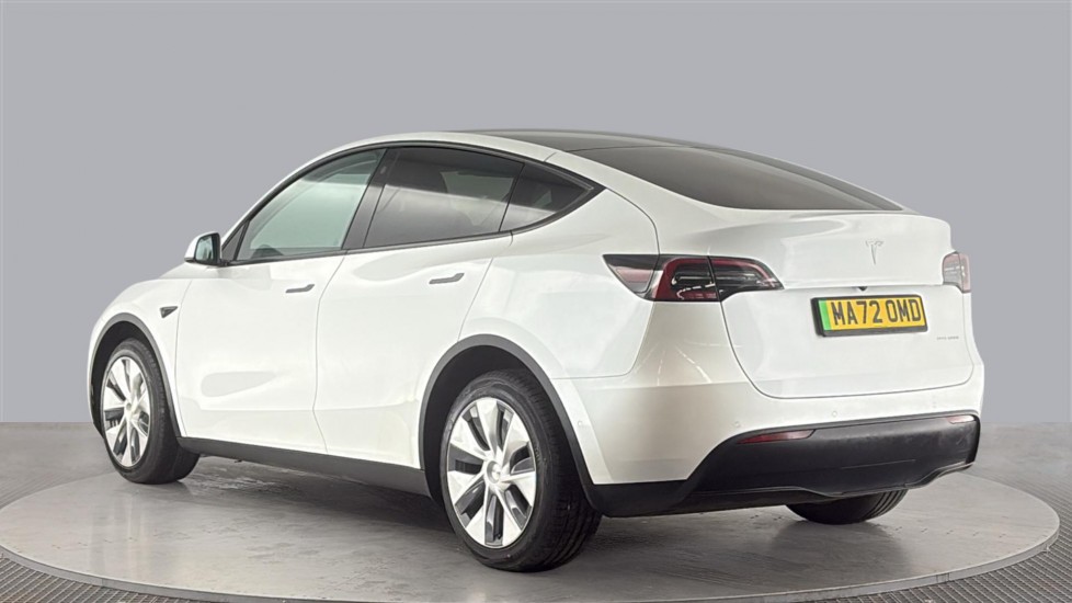 TESLA MODEL Y Image 3