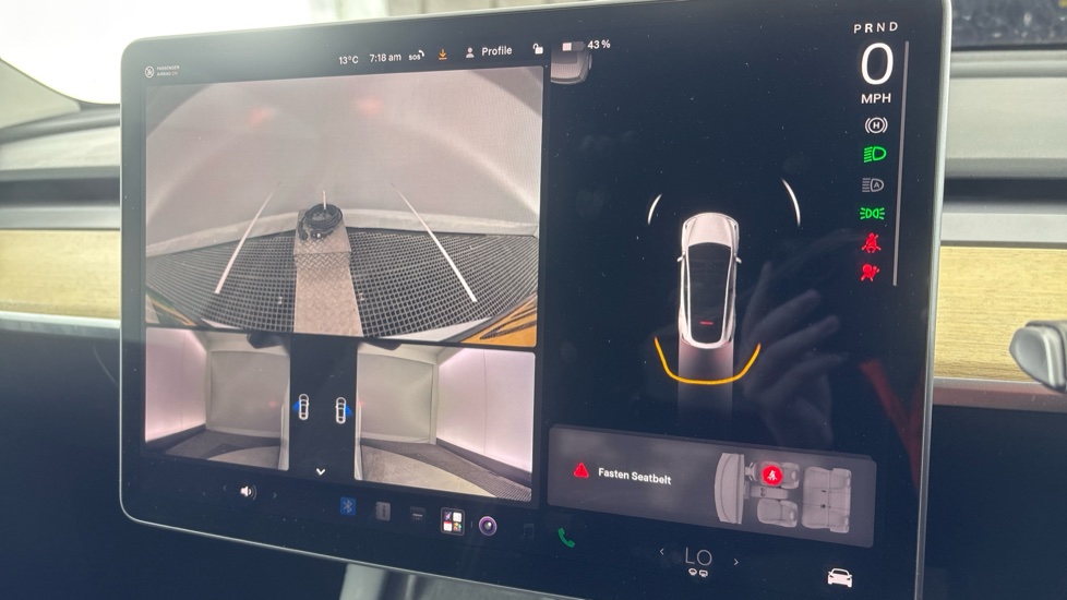 TESLA MODEL Y reverse camera