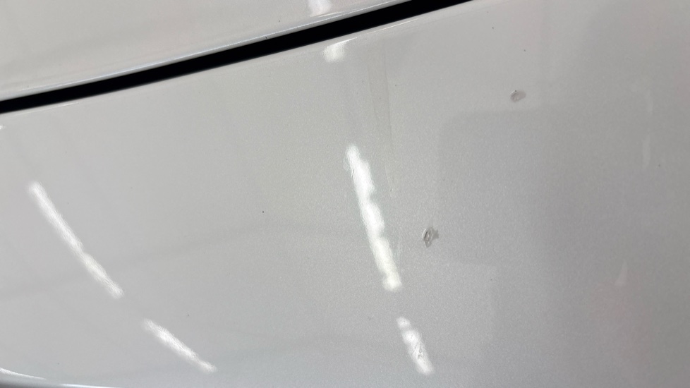 TESLA MODEL Y HATCHBACK Long Range AWD 5dr Auto