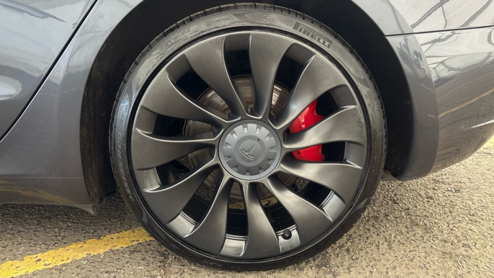 TESLA MODEL 3 SALOON Performance AWD 4dr [Performance Upgrade] Auto