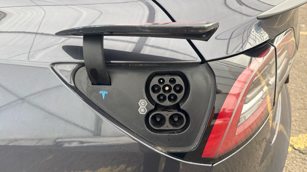 TESLA MODEL 3 SALOON Performance AWD 4dr [Performance Upgrade] Auto