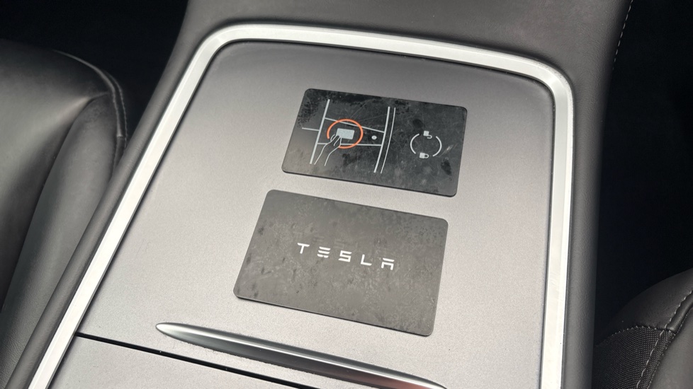TESLA MODEL 3 SALOON Performance AWD 4dr [Performance Upgrade] Auto