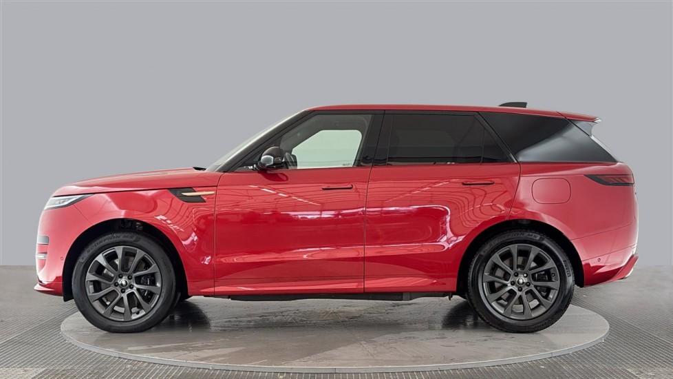 LAND ROVER RANGE ROVER SPORT Image 2