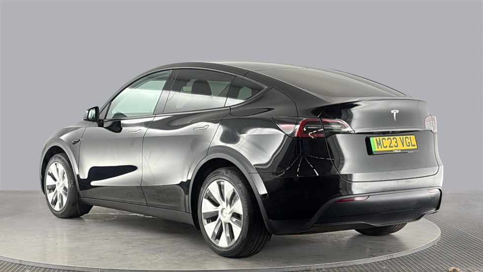 TESLA MODEL Y HATCHBACK RWD 5dr Auto