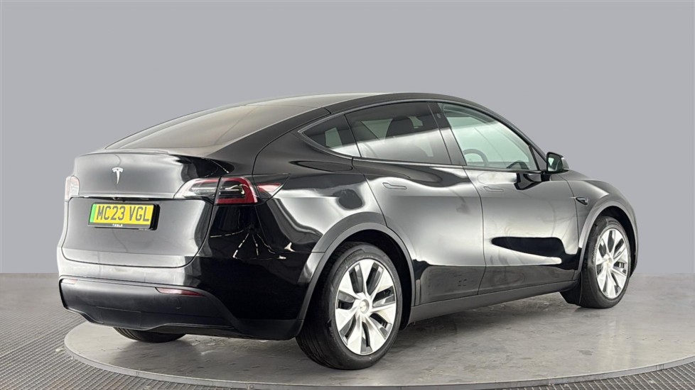 TESLA MODEL Y HATCHBACK RWD 5dr Auto