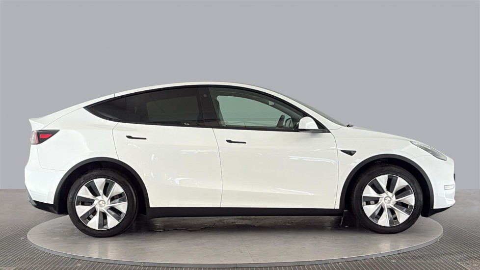 TESLA MODEL Y Image 6