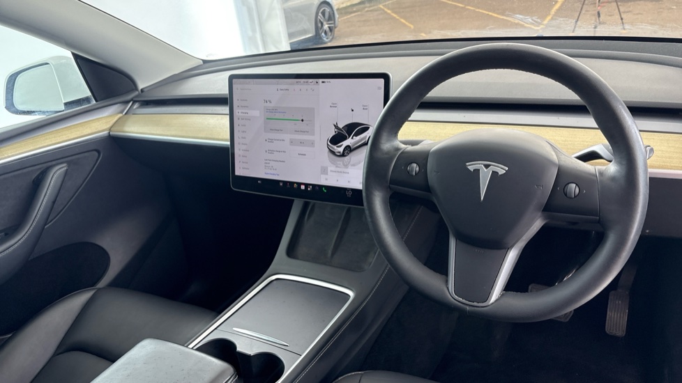 TESLA MODEL Y HATCHBACK Long Range AWD 5dr Auto