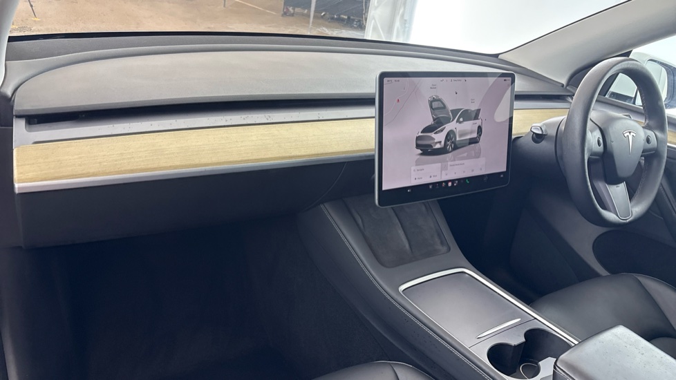 TESLA MODEL Y HATCHBACK Long Range AWD 5dr Auto