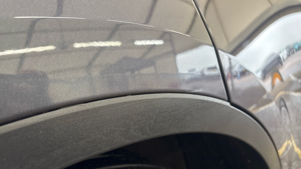 TESLA MODEL Y HATCHBACK Long Range AWD 5dr Auto