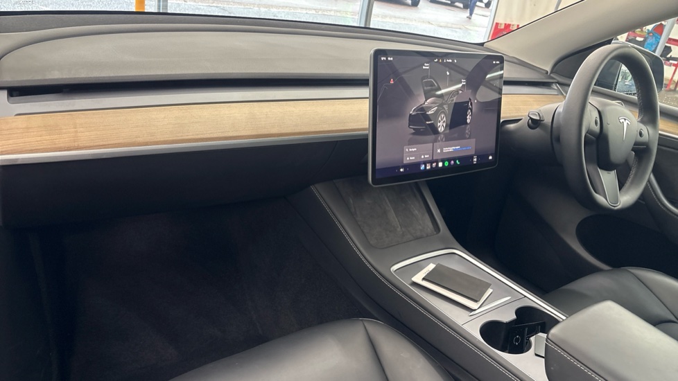 TESLA MODEL Y HATCHBACK Long Range AWD 5dr Auto