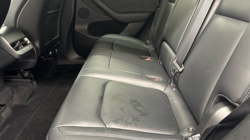 TESLA MODEL Y HATCHBACK Long Range AWD 5dr Auto