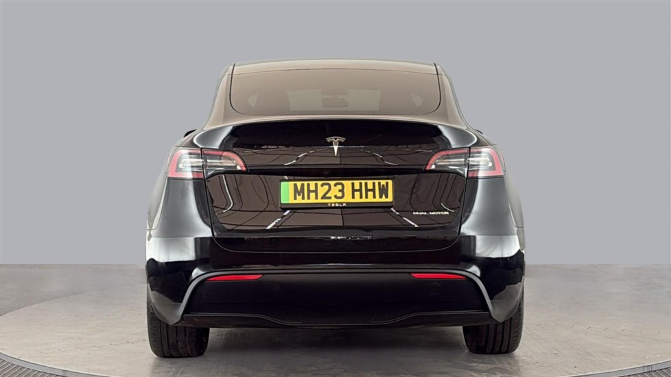 TESLA MODEL Y Image 4