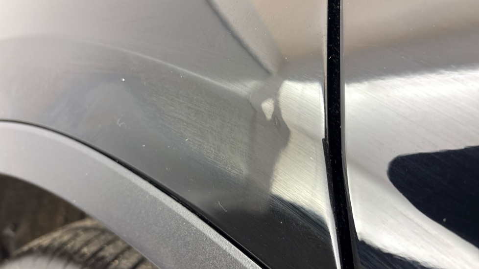 TESLA MODEL Y Dent