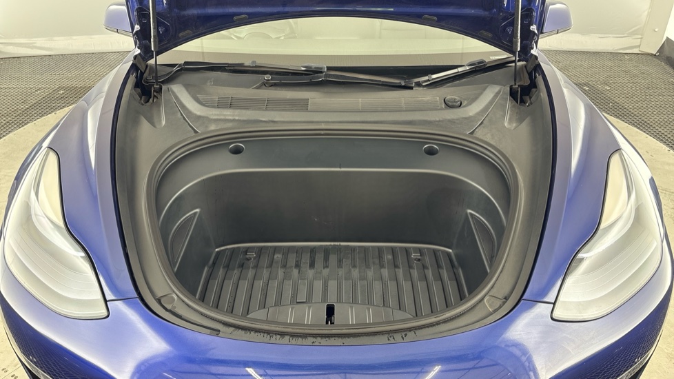 TESLA MODEL 3 SALOON Long Range RWD 4dr Auto