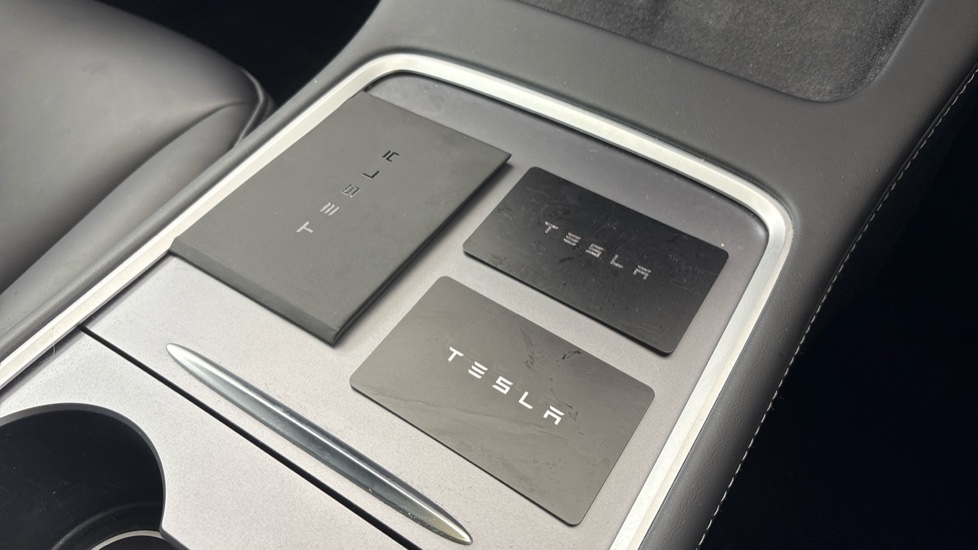 TESLA MODEL 3 SALOON Long Range RWD 4dr Auto