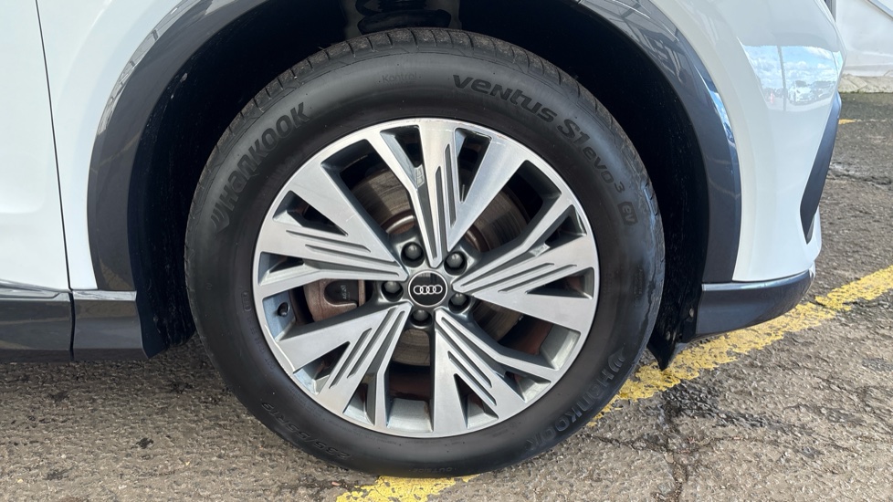 AUDI Q4 E-TRON SPORTBACK 150kW 40 82kWh Sport 5dr Auto