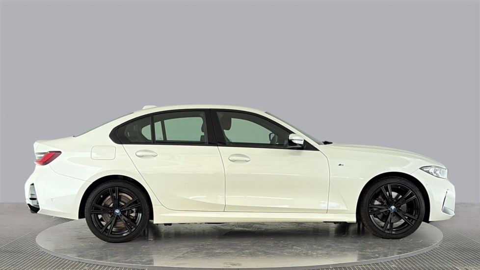 BMW 3 SERIES Image 6