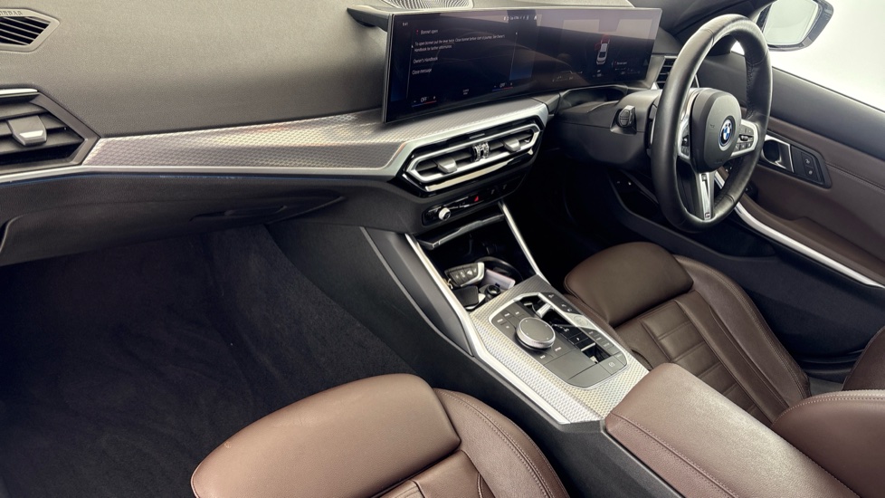 BMW 3 SERIES Image 10