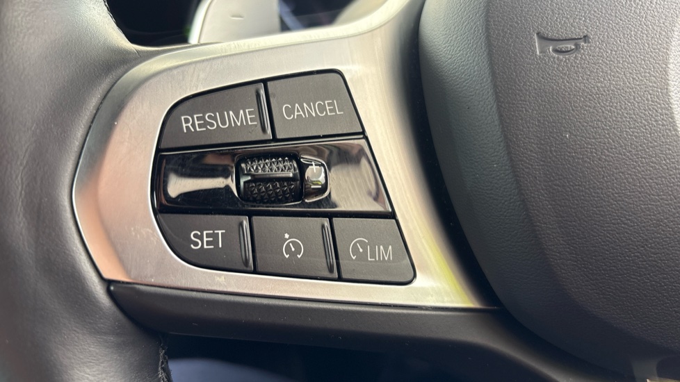 BMW 3 SERIES cruise control