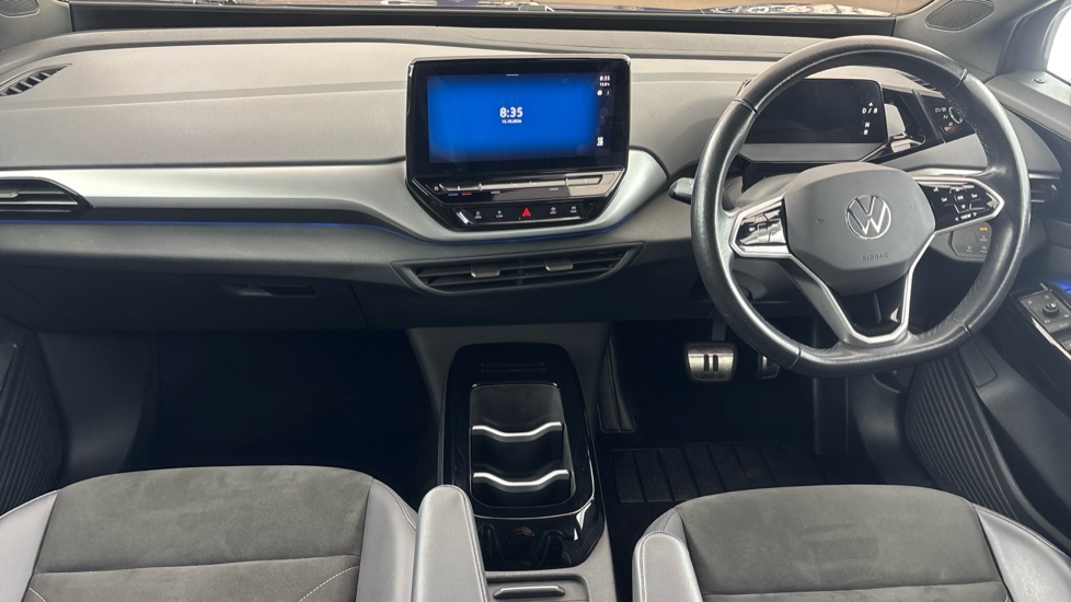 VOLKSWAGEN ID.4 Image 11
