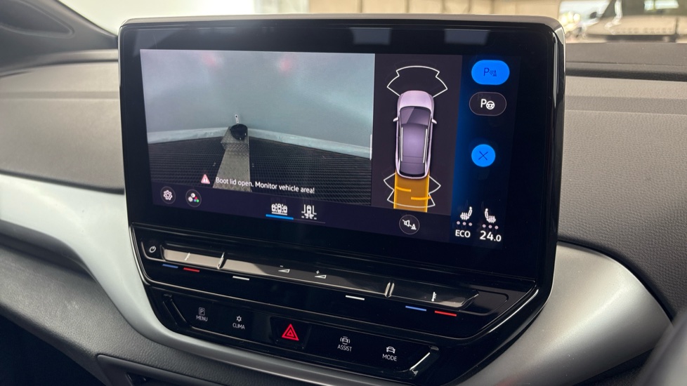 VOLKSWAGEN ID.4 reverse camera