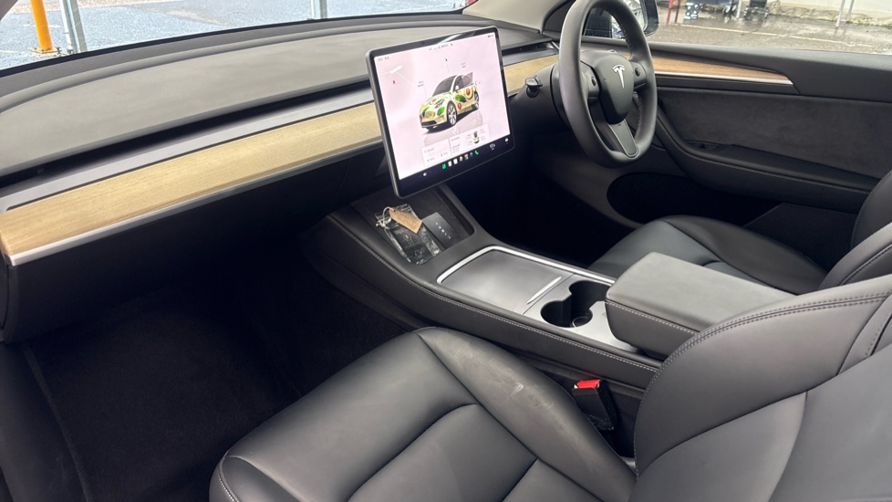 TESLA MODEL Y HATCHBACK Long Range AWD 5dr Auto