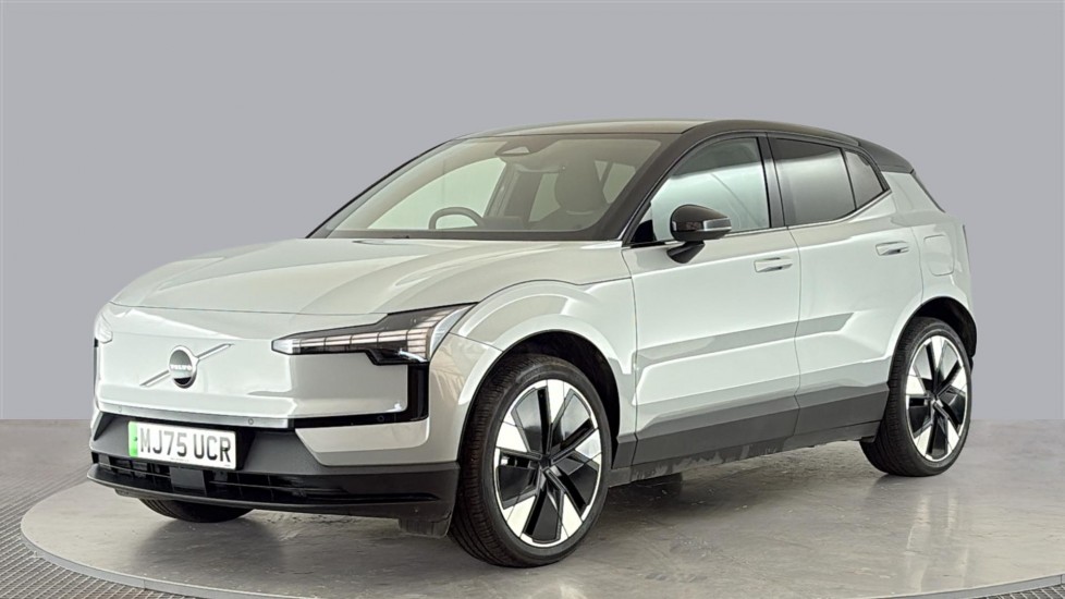 VOLVO EX30 200kW SM Extended Range Plus 69kWh 5dr Auto