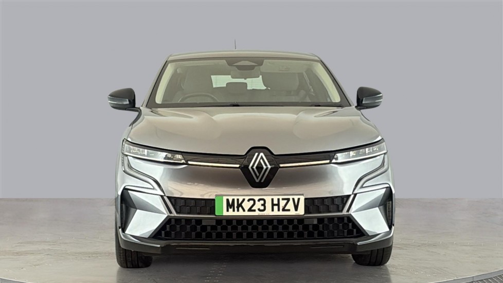 RENAULT MEGANE E-TECH Image 8
