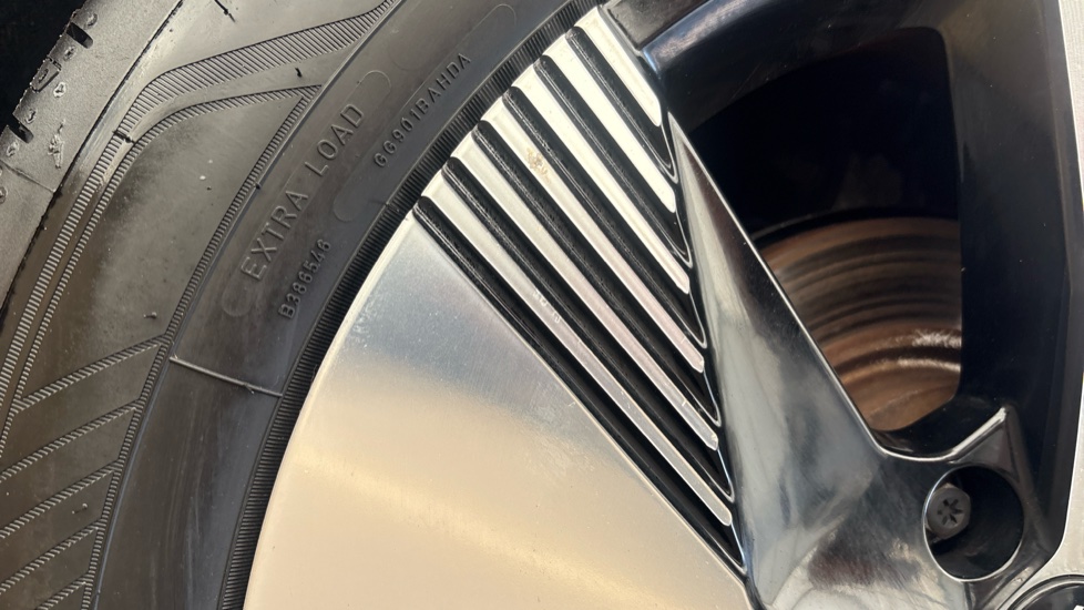RENAULT MEGANE E-TECH Corrosion