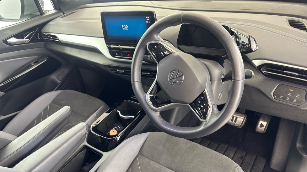 VOLKSWAGEN ID.4 Image 9
