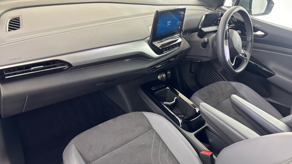 VOLKSWAGEN ID.4 Image 10