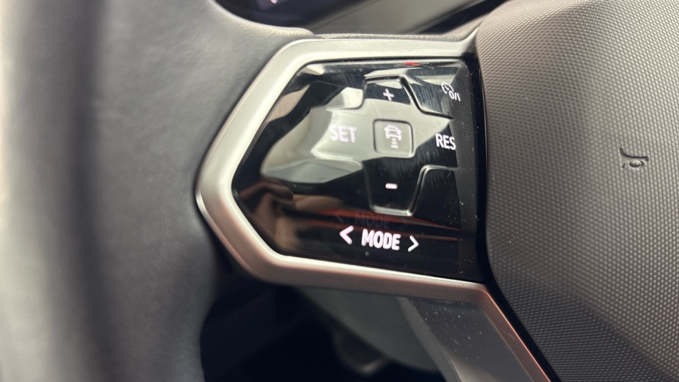 VOLKSWAGEN ID.4 cruise control