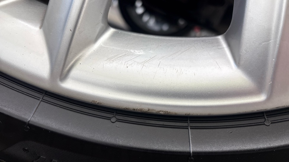AUDI A3 Scuff and scratches