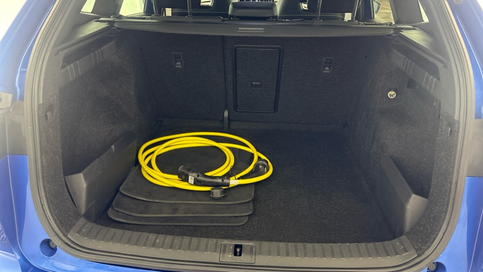 SKODA ENYAQ IV ESTATE 220kW vRS 82kWh 4x4 5dr Auto
