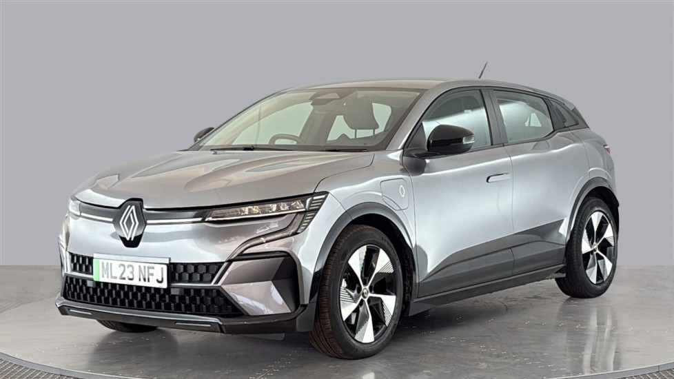 Used RENAULT MEGANE E-TECH