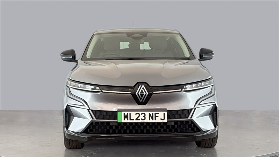 RENAULT MEGANE E-TECH Image 8