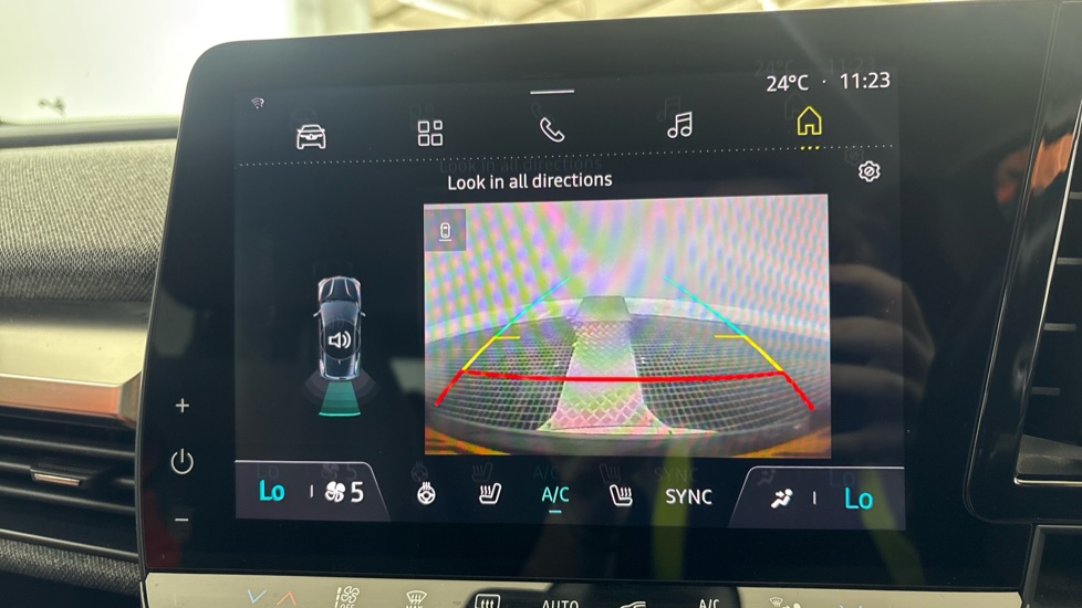 RENAULT MEGANE E-TECH reverse camera