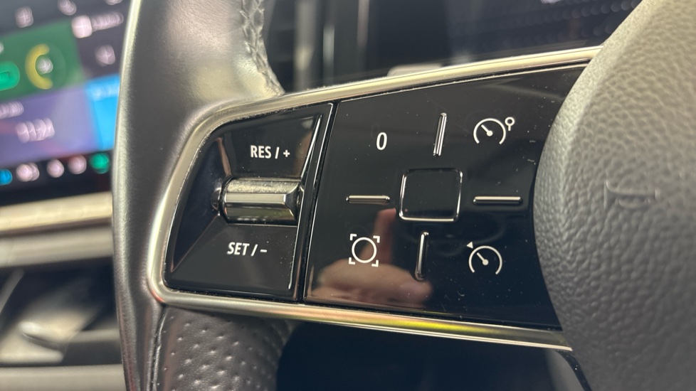 RENAULT MEGANE E-TECH cruise control