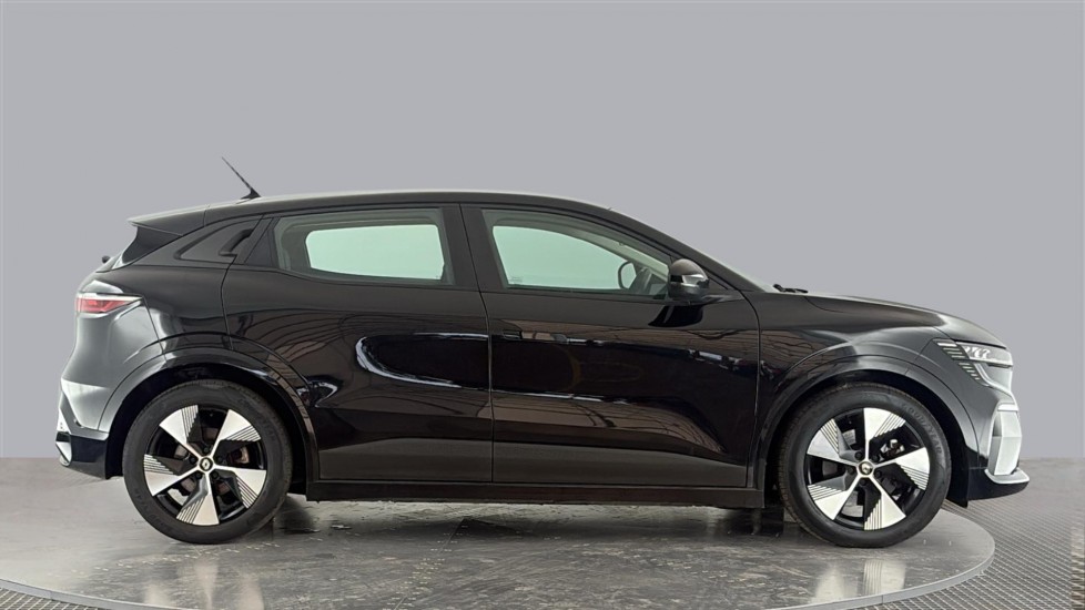 RENAULT MEGANE E-TECH Image 6