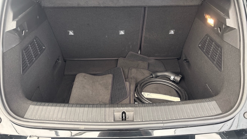 RENAULT MEGANE E-TECH Image 15