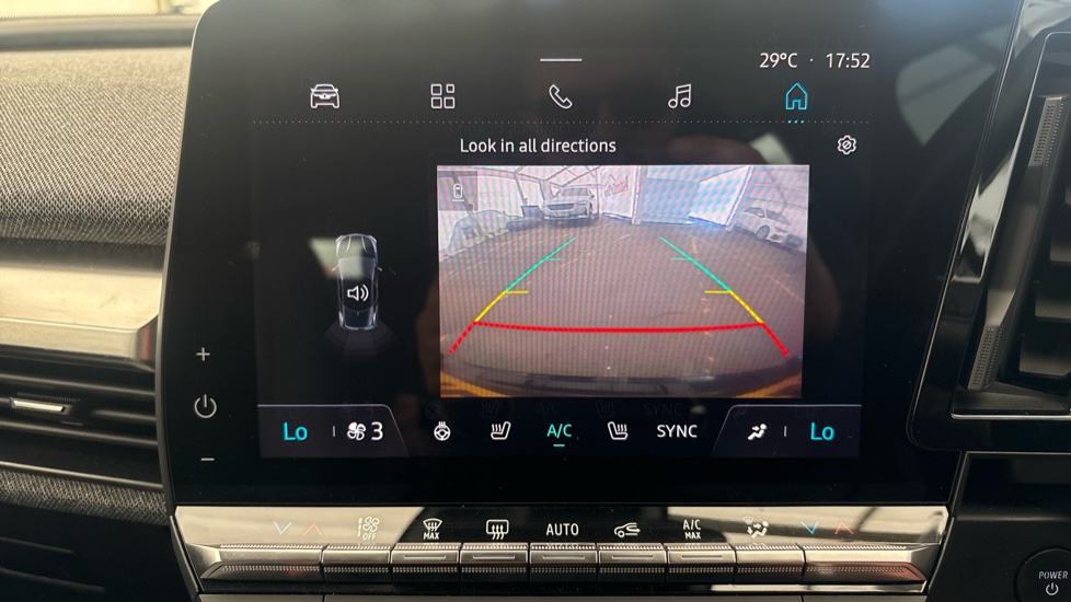 RENAULT MEGANE E-TECH reverse camera