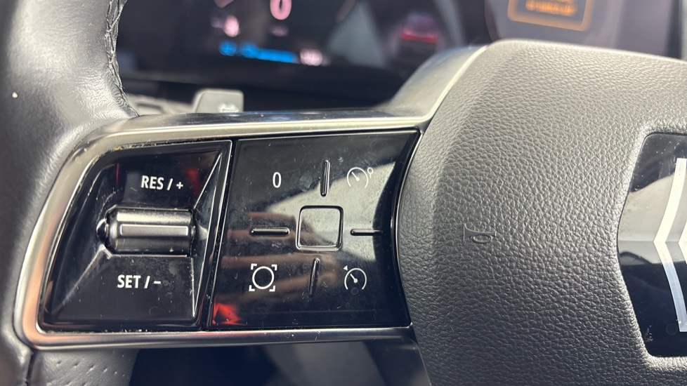 RENAULT MEGANE E-TECH HATCHBACK EV60 160kW Equilibre 60kWh Optimum Charge 5dr Auto