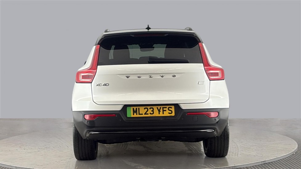 VOLVO XC40 ELECTRIC ESTATE 170kW Recharge Plus 69kWh 5dr Auto