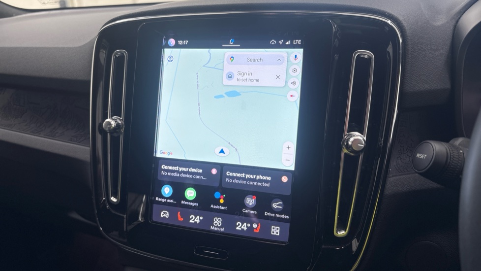 VOLVO XC40 ELECTRIC ESTATE 170kW Recharge Plus 69kWh 5dr Auto