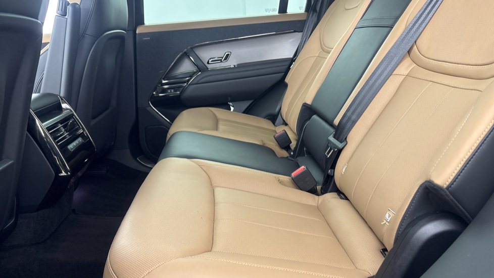LAND ROVER RANGE ROVER SPORT Image 14