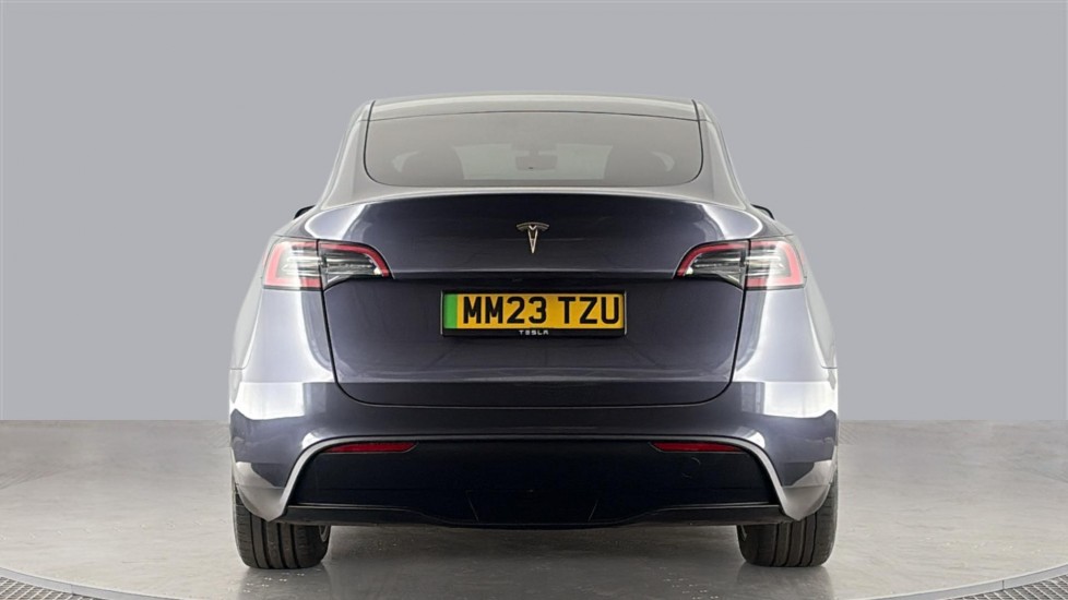 TESLA MODEL Y Image 4