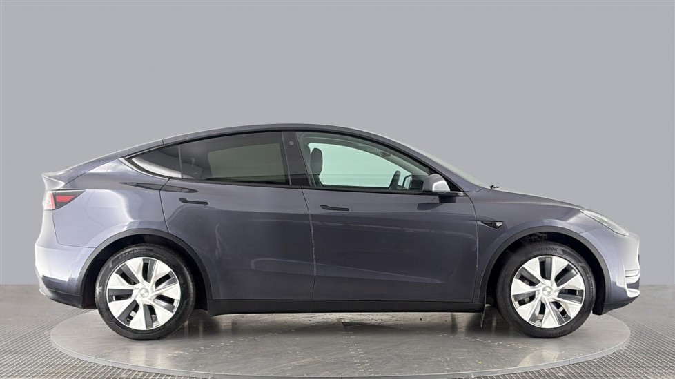 TESLA MODEL Y Image 6
