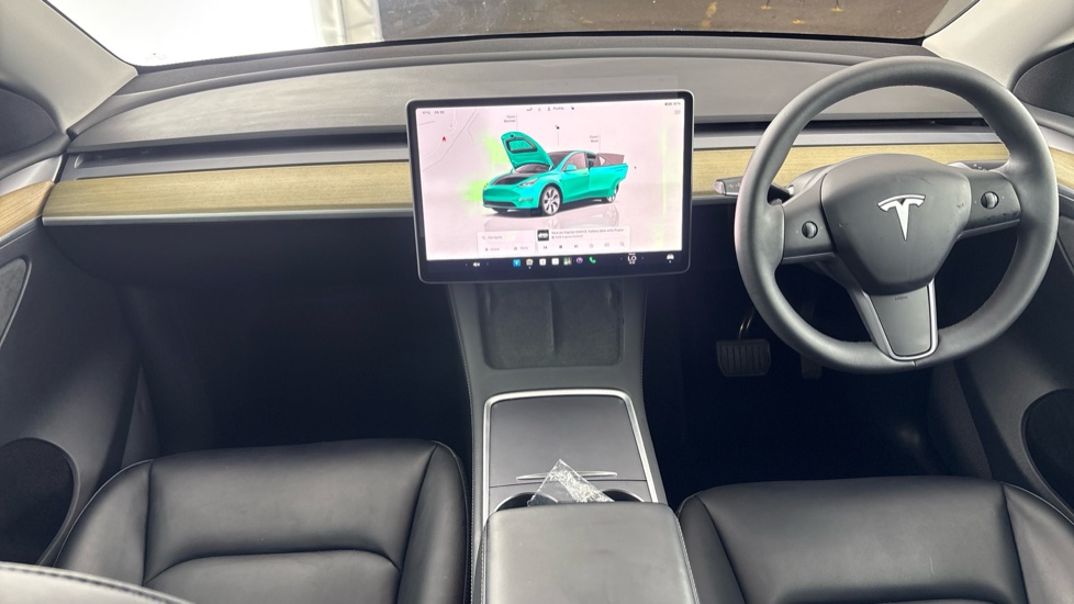 TESLA MODEL Y Image 11
