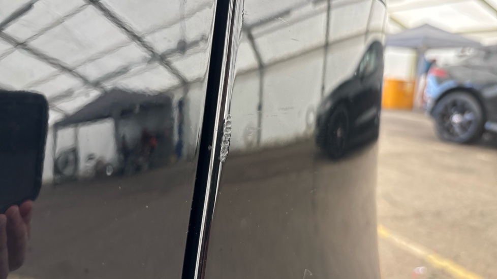 TESLA MODEL Y HATCHBACK RWD 5dr Auto