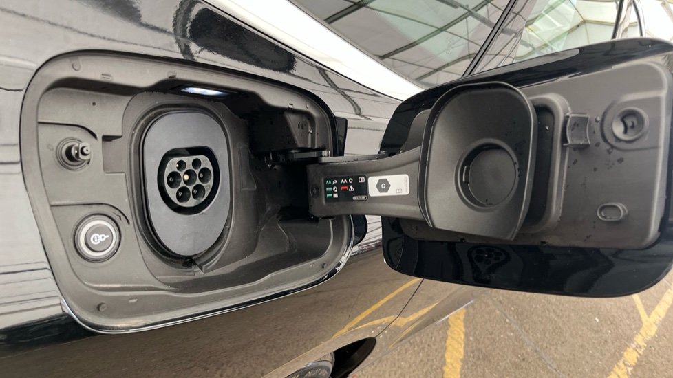 AUDI A6 Image 21